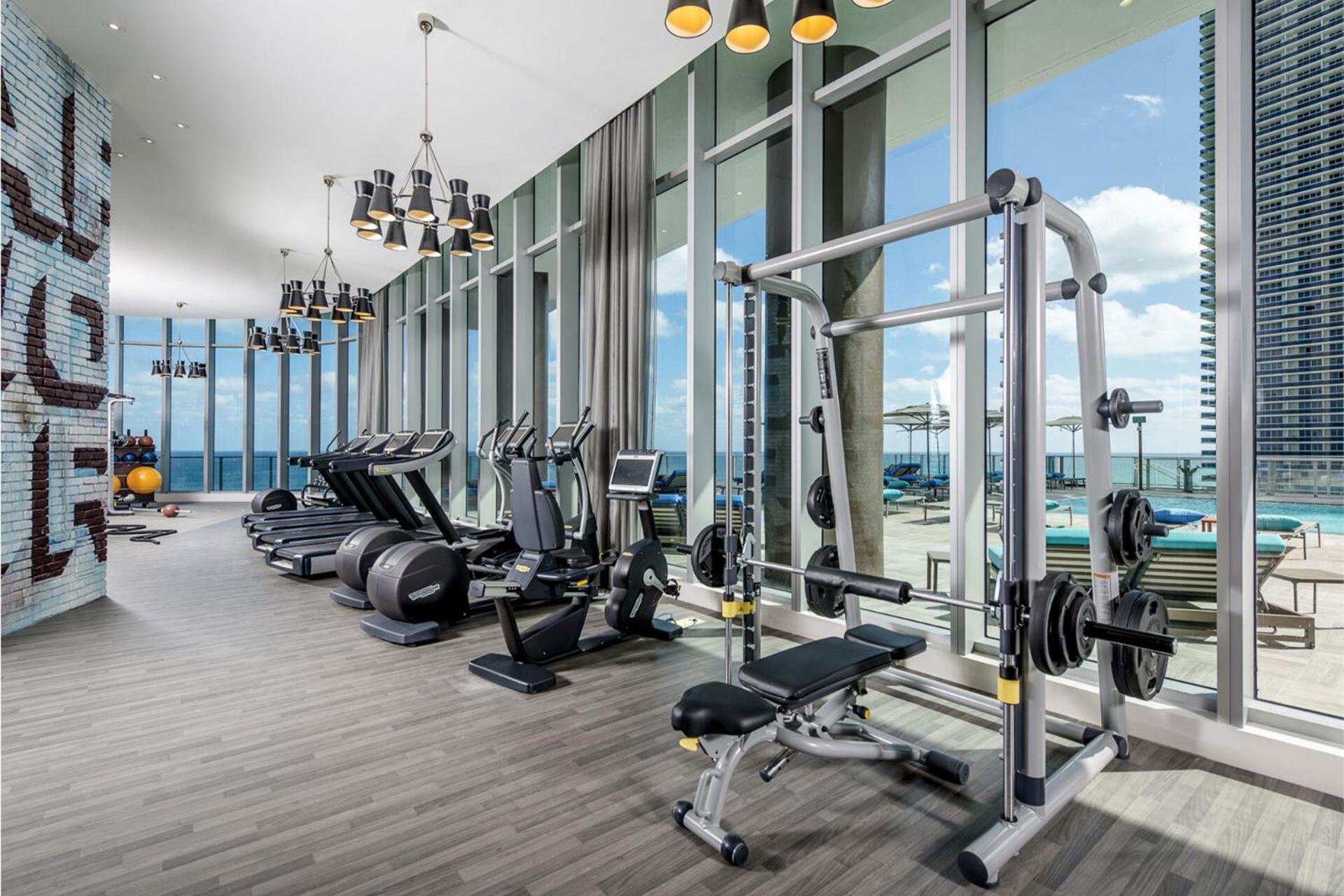 הוליווד Beachfront Condo With Mesmerizing Views מראה חיצוני תמונה